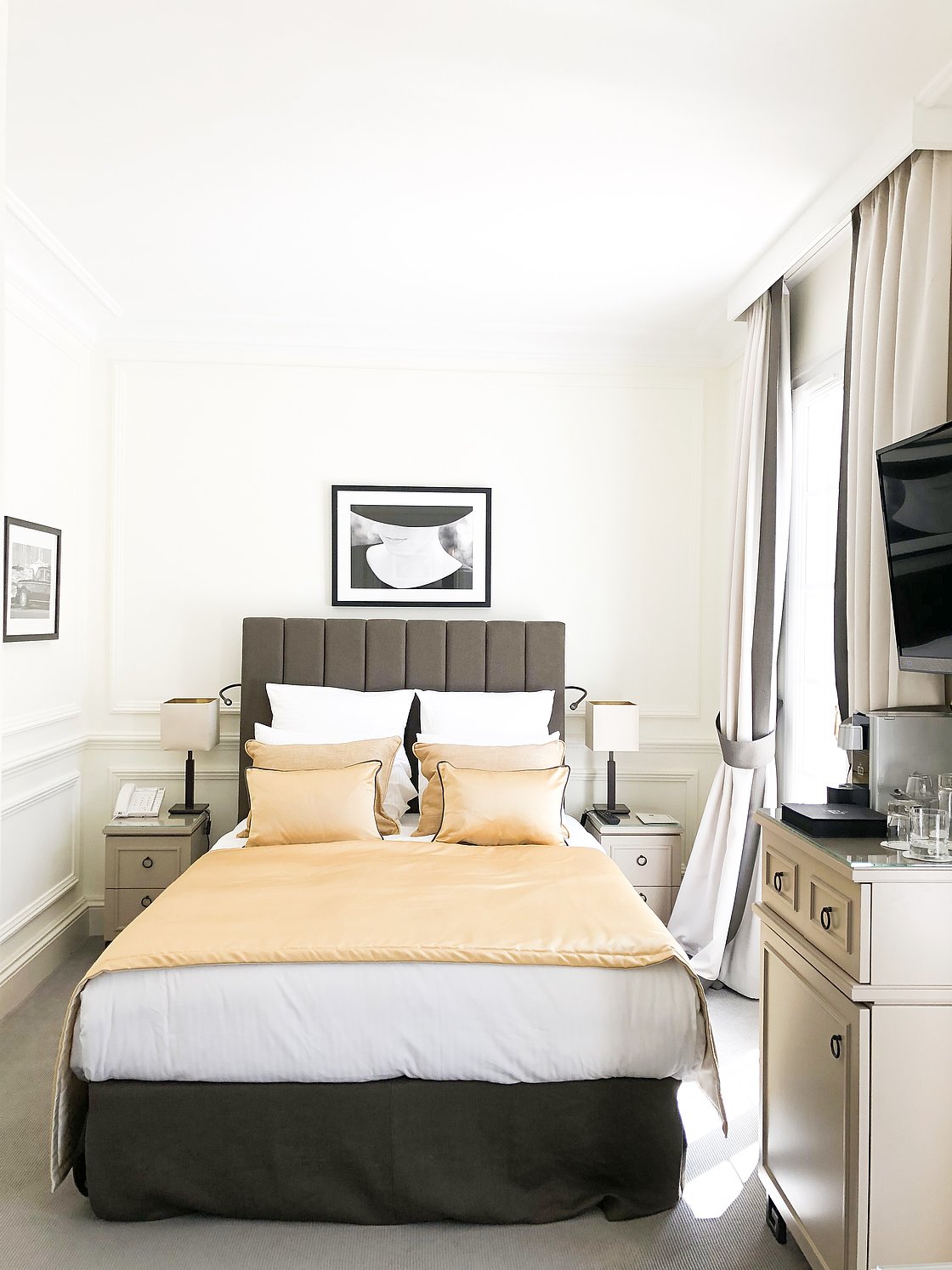 Althoff Villa Belrose in St. Tropez Zimmer Standard einzelzimmer mit schönem Bett