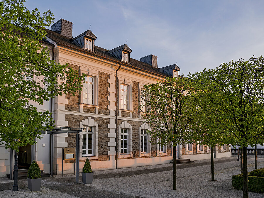 Althoff Grandhotel Schloss Bensberg 3 Sterne Restaurant Vendome Aussenansicht